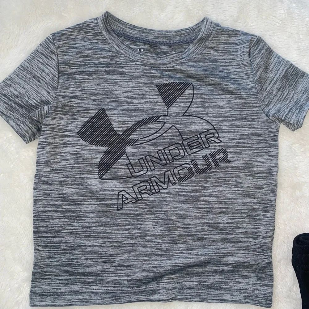 Under Armour Set - Picture 5 of 6